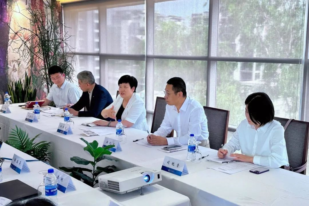 815546cca6b0432e900a3644ea7048d7